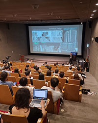 Real-time 3D education for professionals